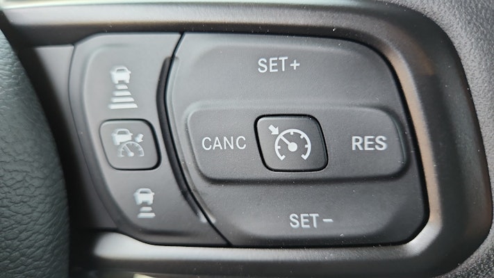 2025 Jeep Wrangler Sport S photo 22