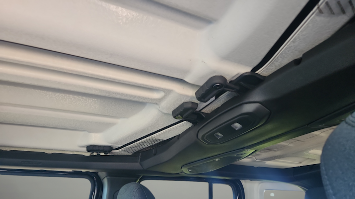 2025 Jeep Wrangler Sahara photo 12