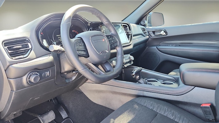2025 Dodge Durango GT photo 9