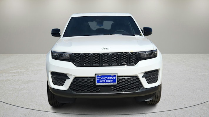 2025 Jeep Grand Cherokee Altitude X photo 2