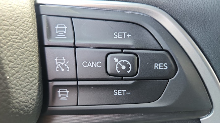 2025 Jeep Grand Cherokee Altitude X photo 21