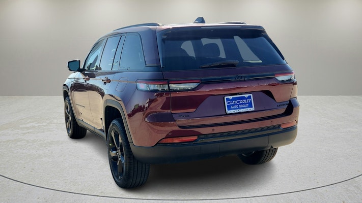 2025 Jeep Grand Cherokee Limited photo 5