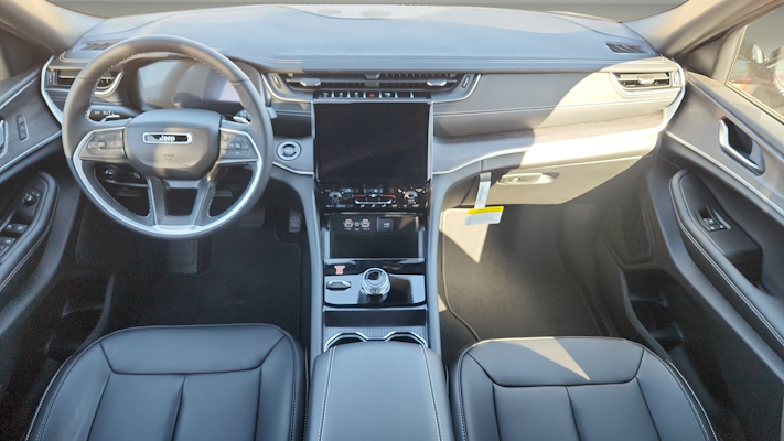 2025 Jeep Grand Cherokee Limited photo 24