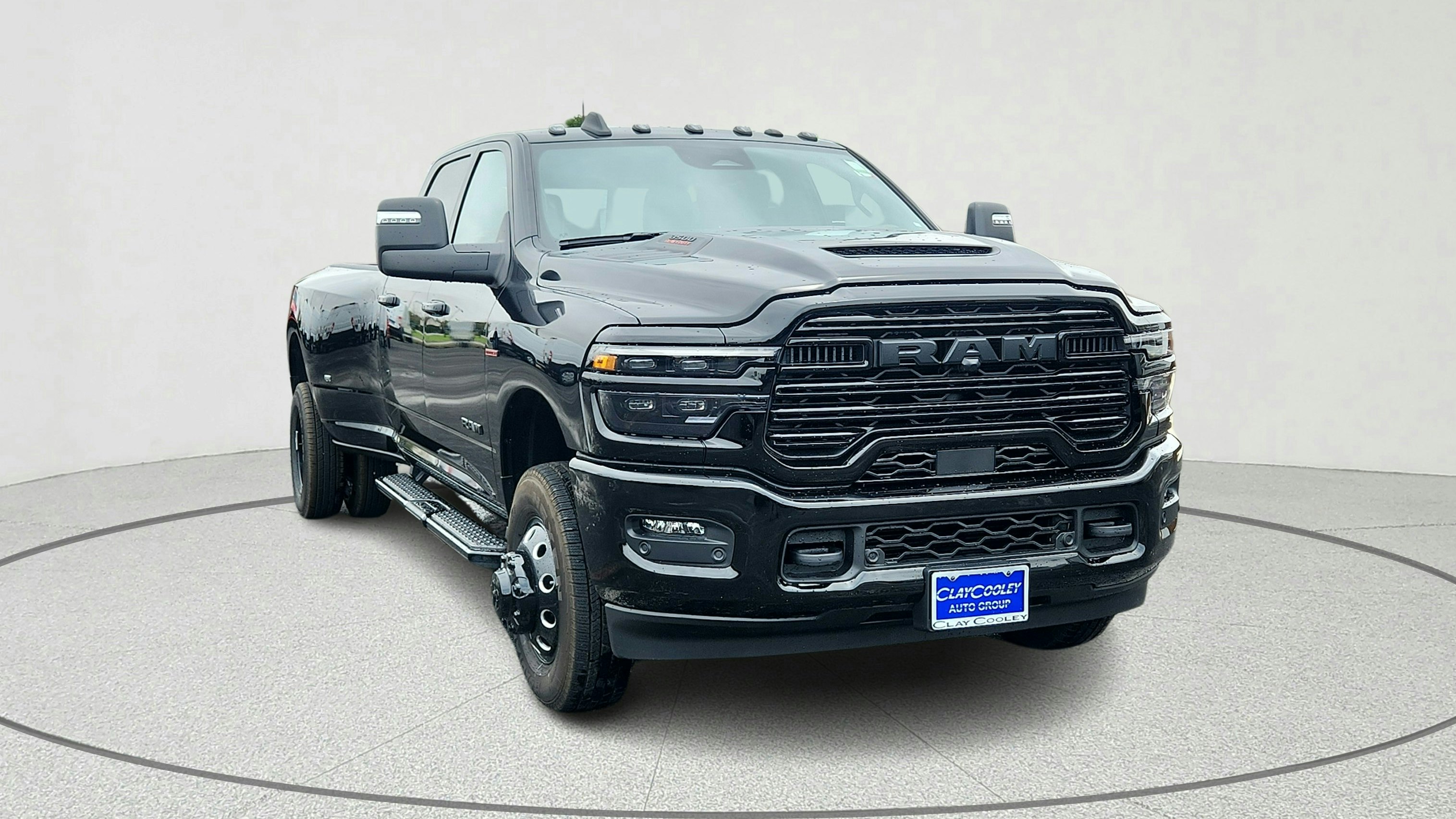 2025 Ram 3500 Laramie photo 2