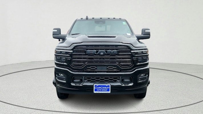 2025 Ram 3500 Laramie photo 3