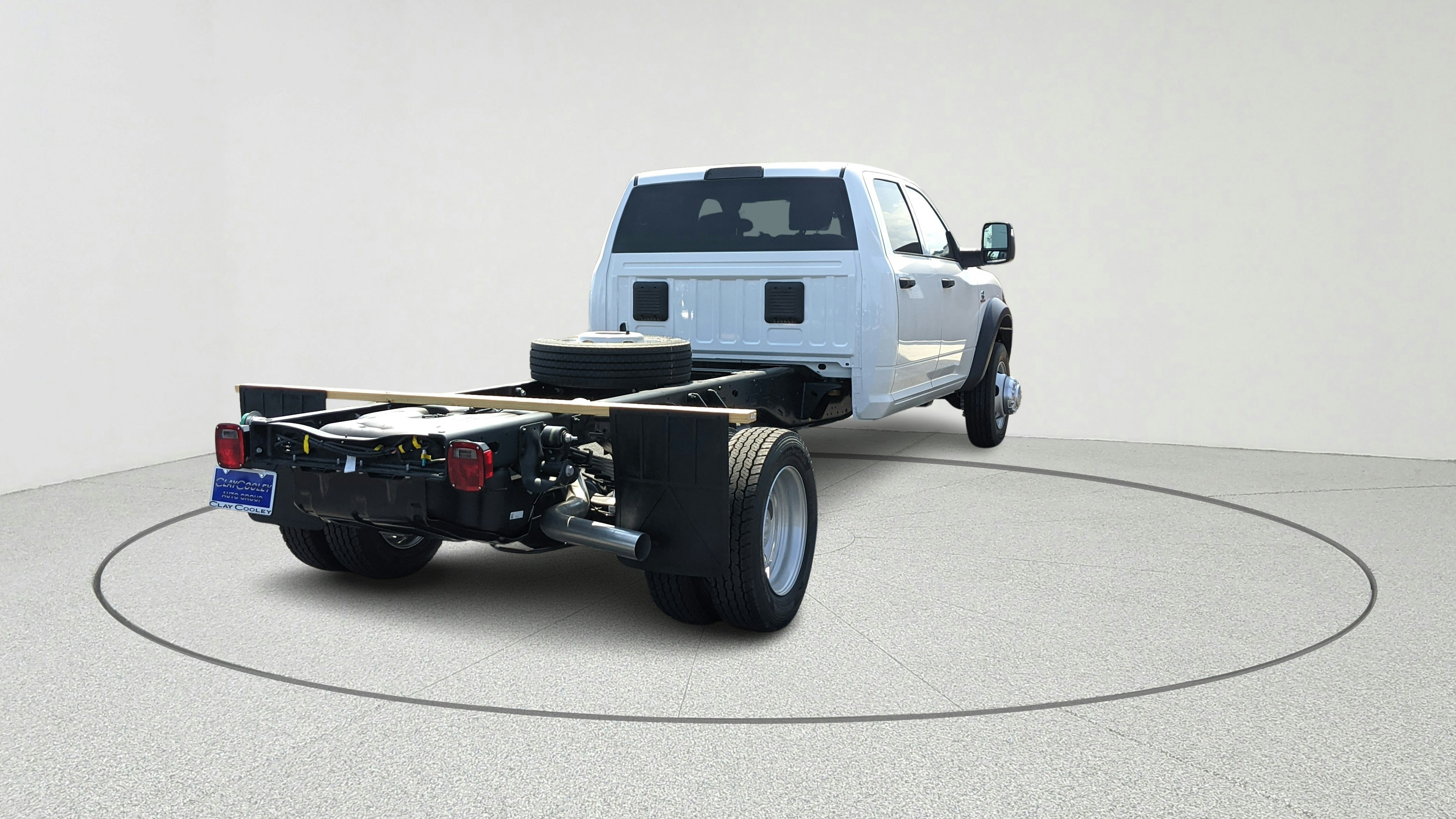New Bright White Clearcoat 2025 RAM 5500 Chassis Cab Tradesman for